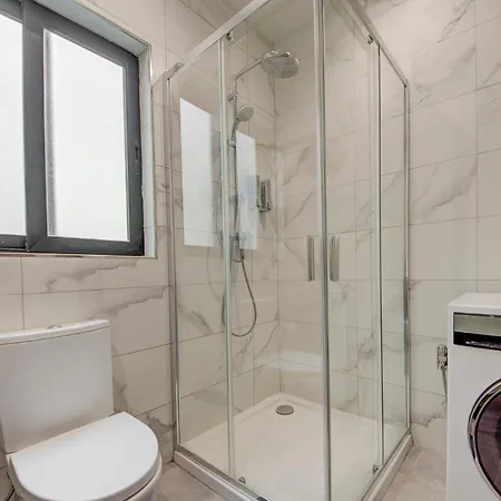 Beautiful 3br Maisonette With Rooftop Terrace By 360 Estates * Naxxar
