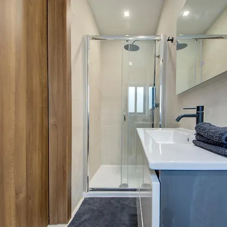 Beautiful 3br Maisonette With Rooftop Terrace By 360 Estates Naxxar